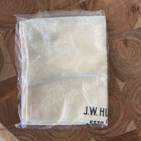 BRAND NEW J.W. Hulme Co Crossbody Purse - Picture 15 of 16